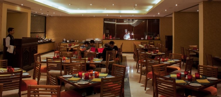 Svanga Kitchen-img
