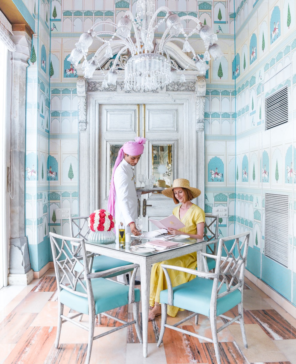 The Colonnade-img