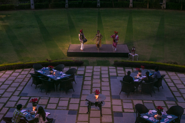 Garden Cafe-img