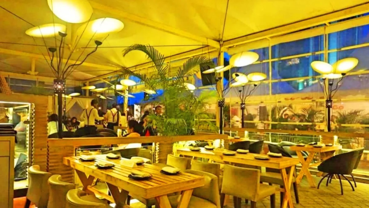 Farzi Cafe-img