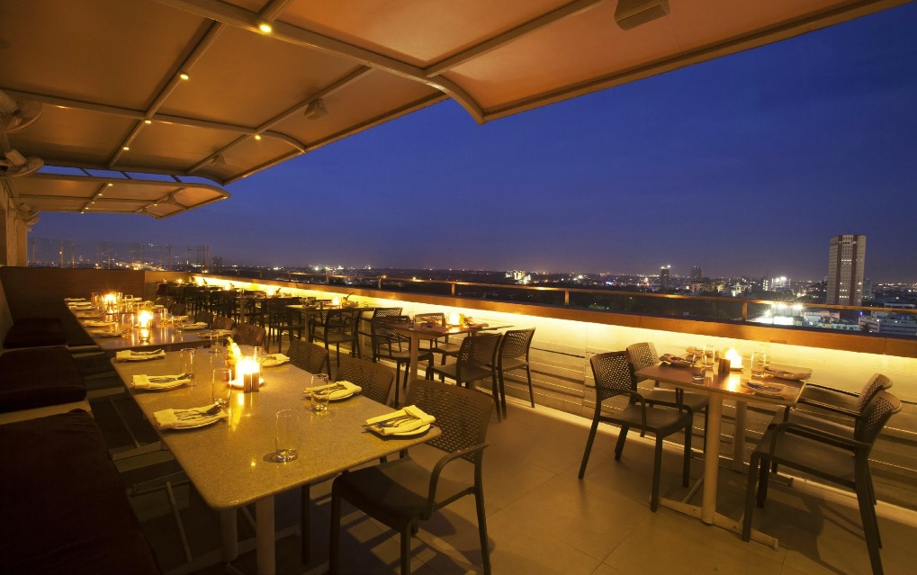 Ebony Restaurant-img
