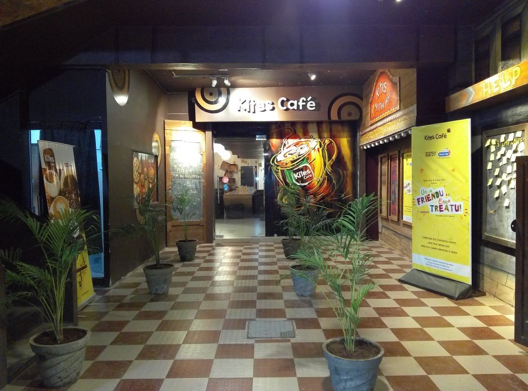 Kites Cafe-img