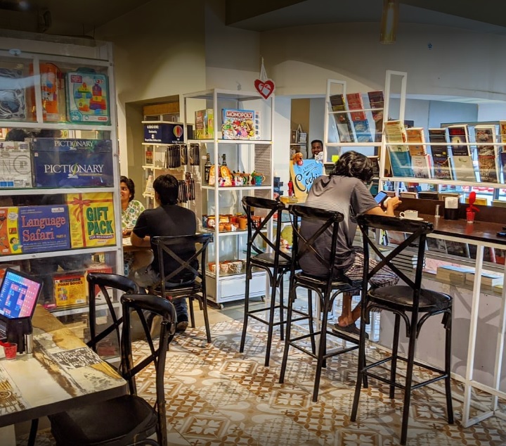 Writer's Cafe - Gopalapuram-img