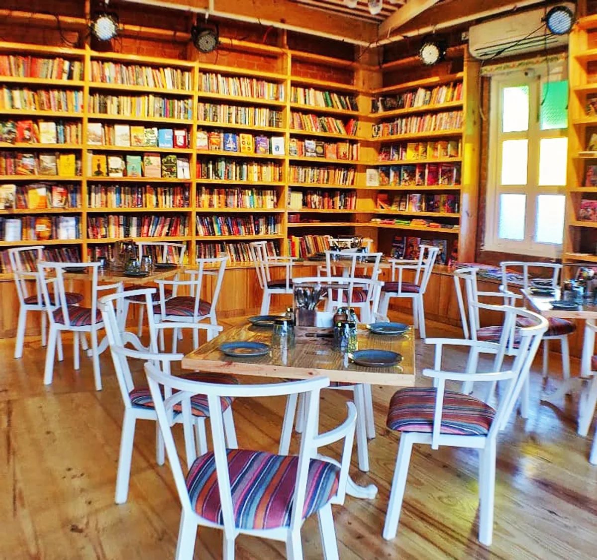 Cafe Repertwahr-img